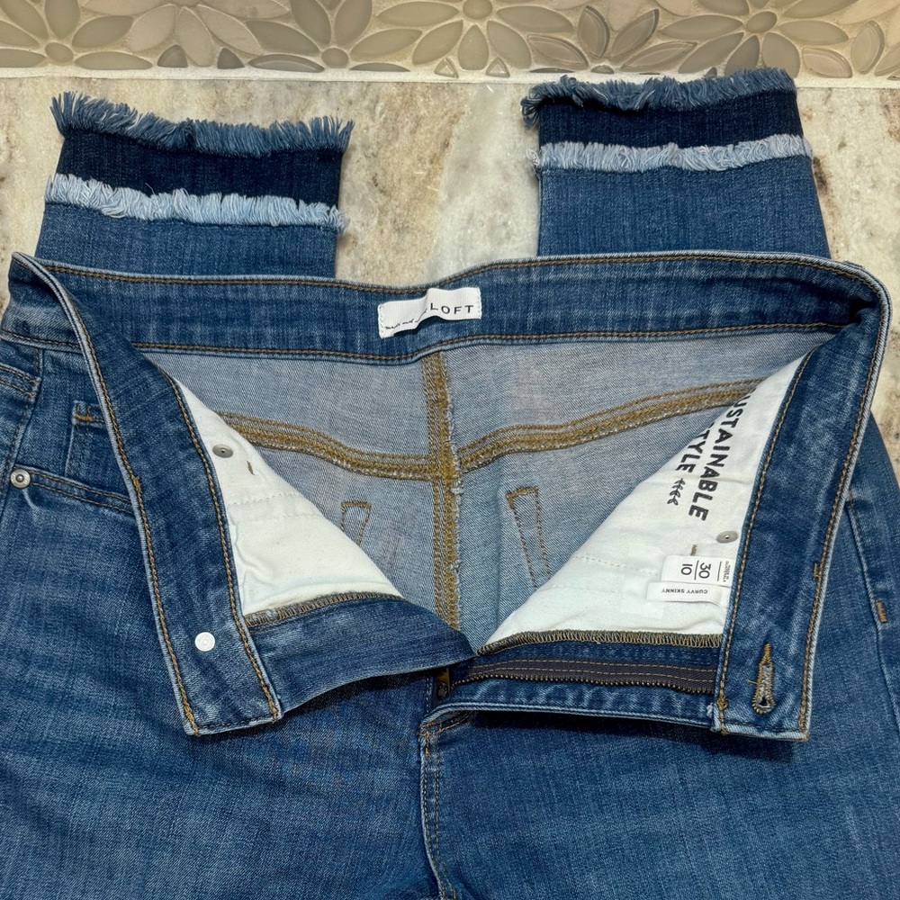 💙 LOFT Jeans